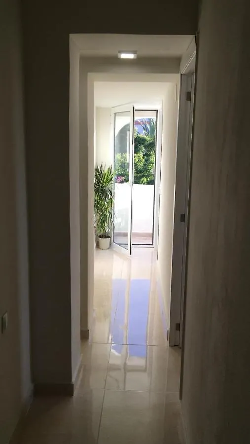 Beach Bungalow Port,Free Parking Estepona Apartment