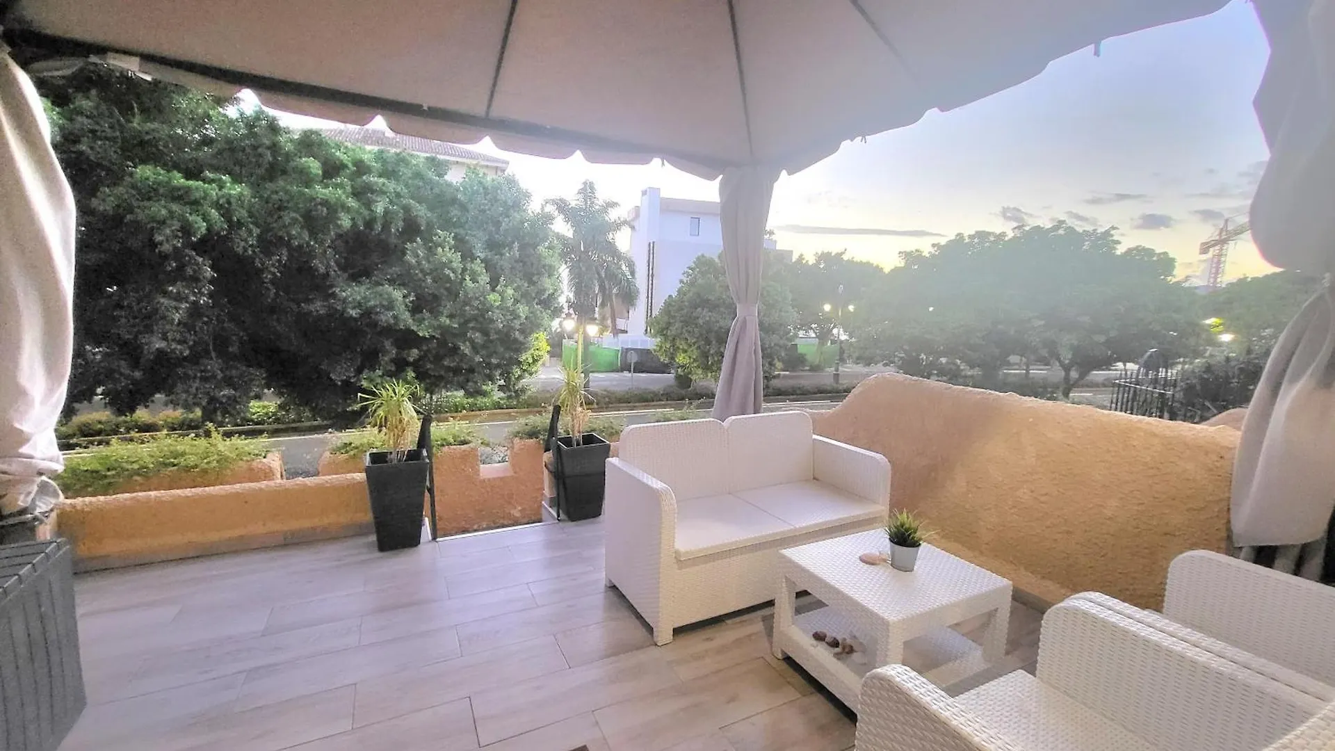 Beach Bungalow Port,Free Parking Estepona 0*,  Spain