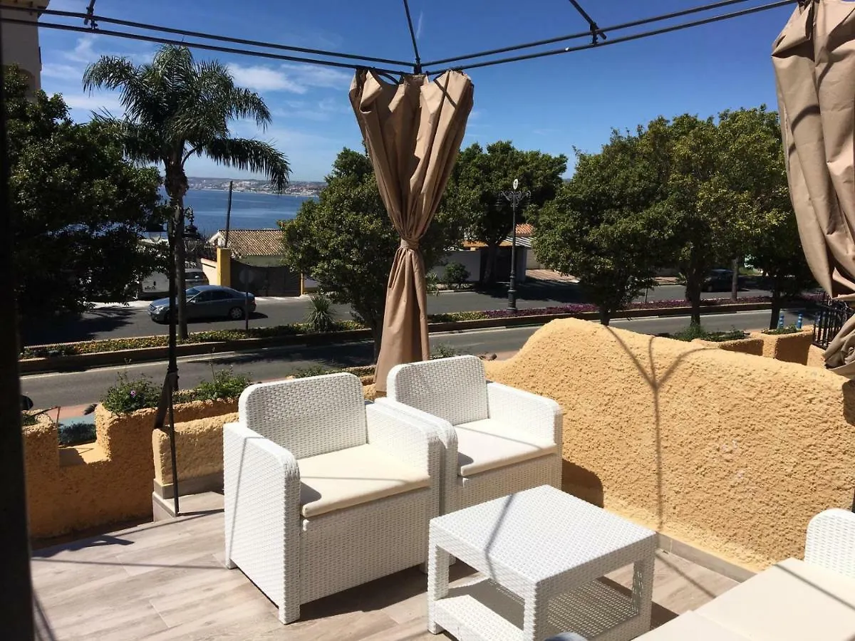 Beach Bungalow Port,Free Parking Estepona