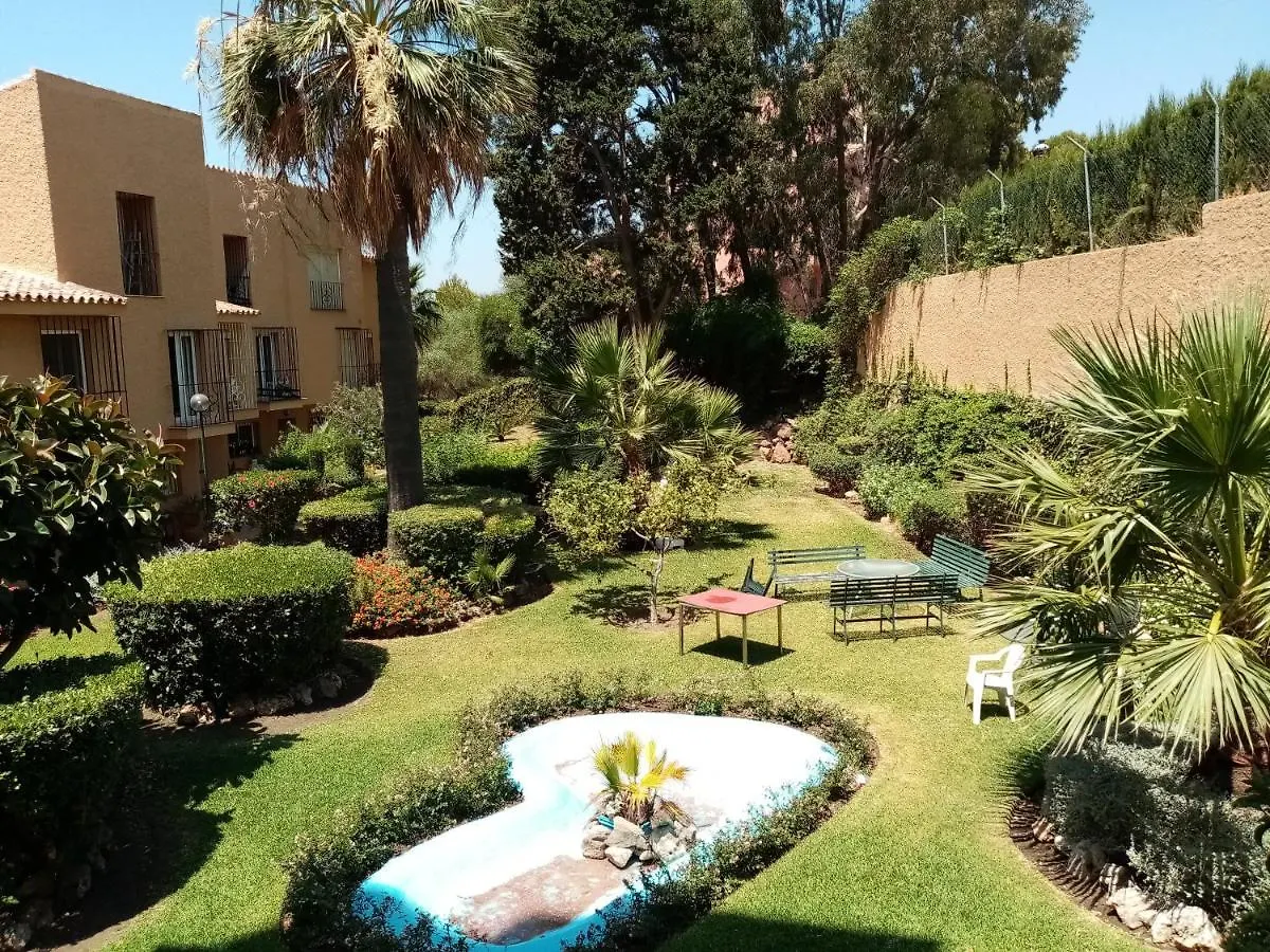 Beach Bungalow Port,Free Parking Estepona Spain